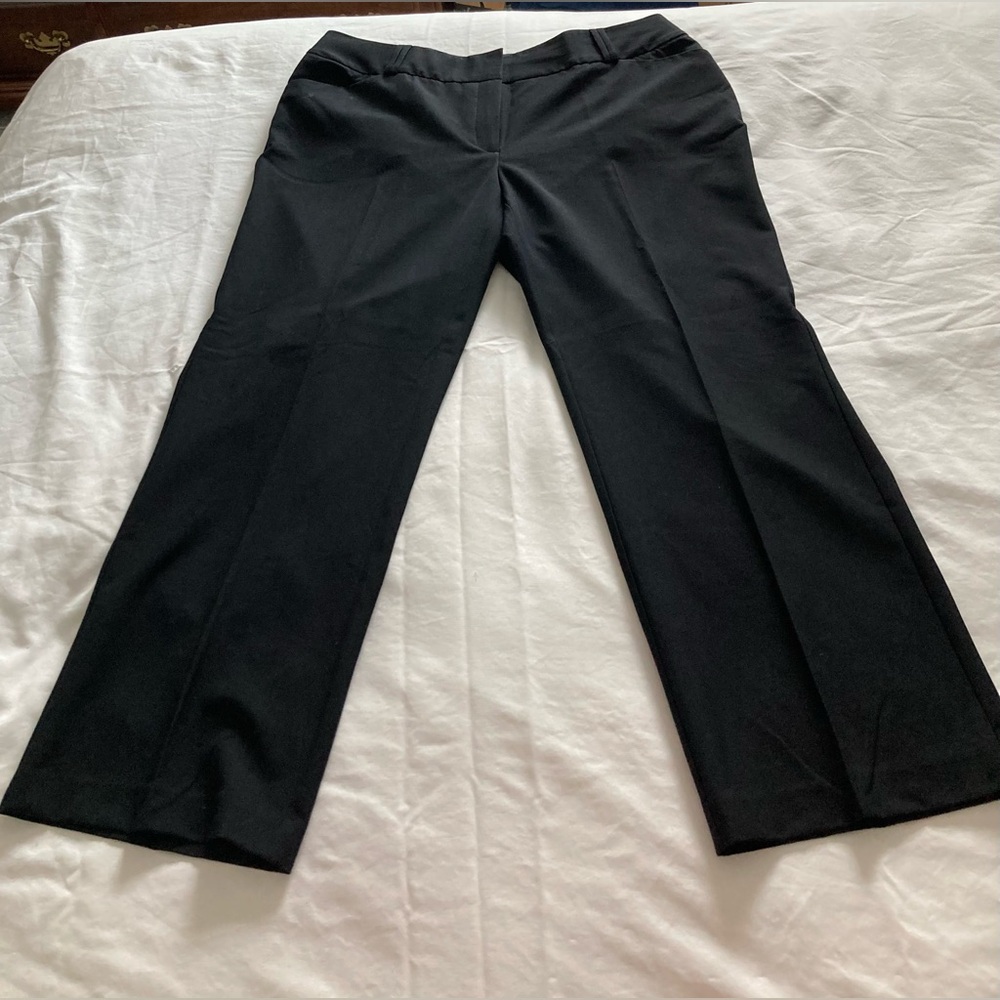 I-N-C International Concepts Black Plus Size Wide Leg Dress Slacks. Size 18W
